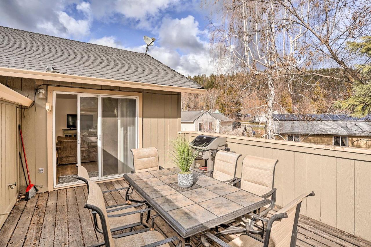 Ferienhaus Escape With Balcony About Walk To Dtwn Mount Shasta